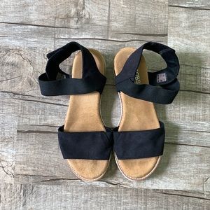 BOBS by Skechers women’s sandals